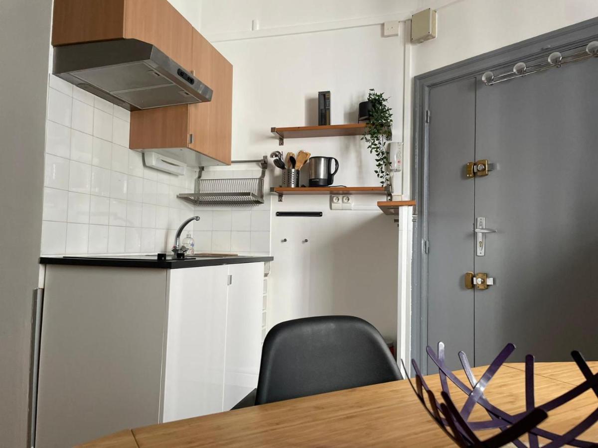 Ferienwohnung Abyad - A 300 M Des Arenes Nîmes Exterior foto